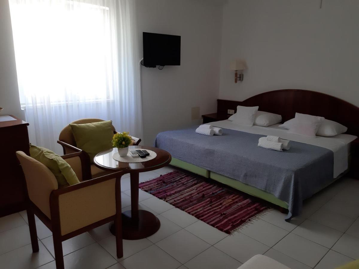 קאבטאט Guest House Sol מראה חיצוני תמונה