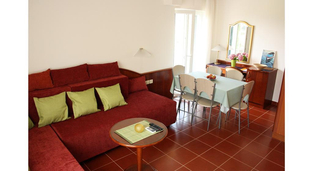 קאבטאט Guest House Sol חדר תמונה