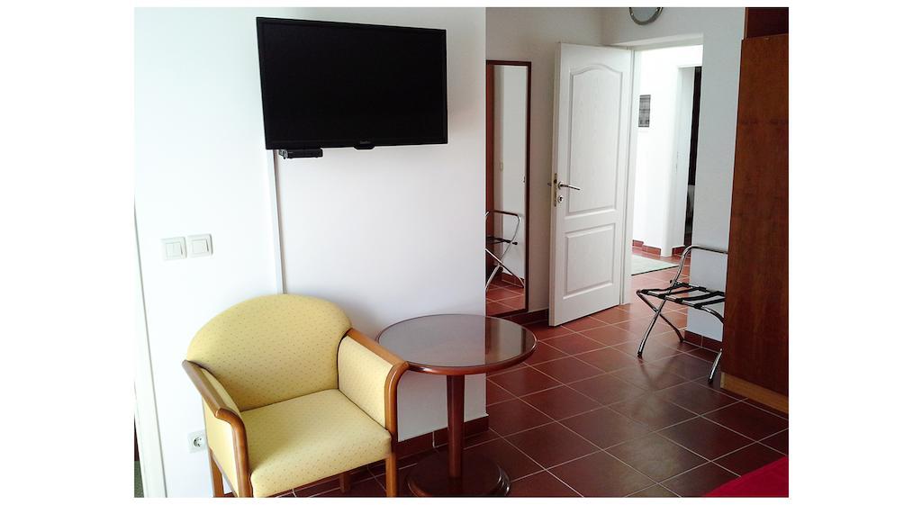 קאבטאט Guest House Sol מראה חיצוני תמונה