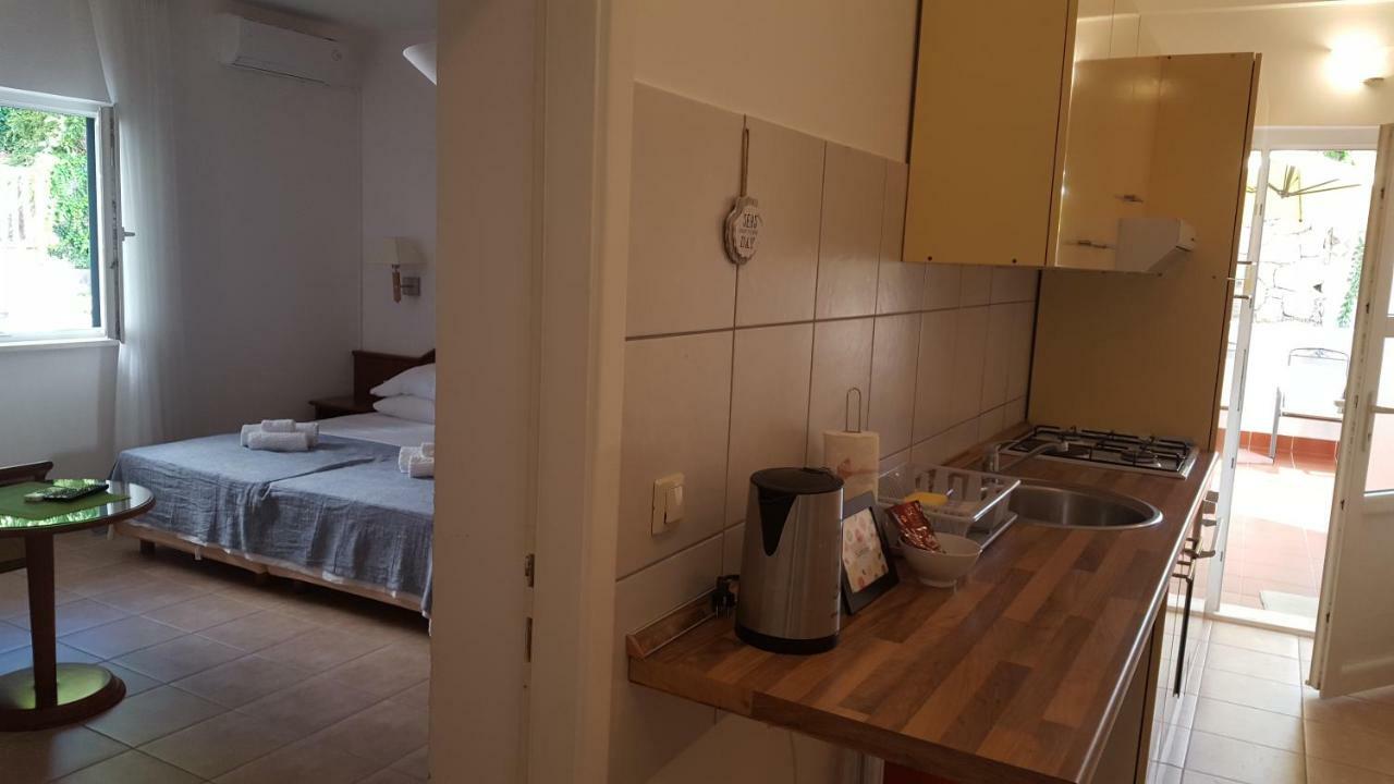 קאבטאט Guest House Sol מראה חיצוני תמונה